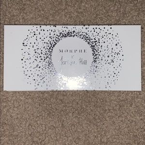 Gently used Jaclyn Hill x Morphe palette